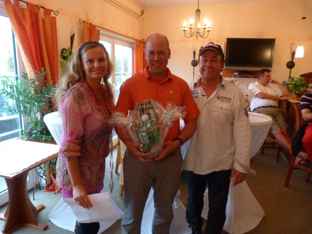 club2011_100 